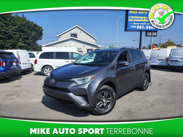 Toyota RAV4 Traction intégrale 4 portes LE 2017 à vendre in Cars & Trucks in Laval / North Shore