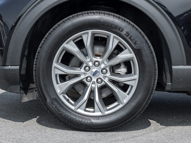 2022 Ford Explorer Limited | Clean Carfax | Top of the Line in Cars & Trucks in Hamilton - Image 4