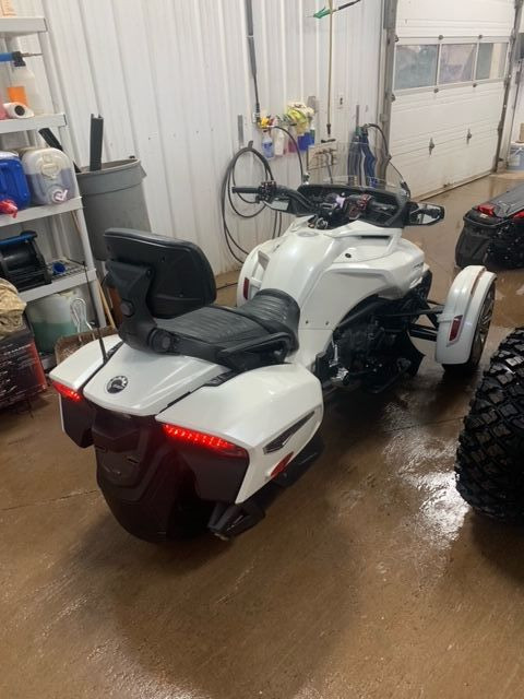 2016 Can-Am SPYDER FE3 LTD MOTORCYCLE in Sport Touring in Charlottetown - Image 3