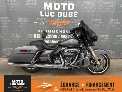 Harley-Davidson FLHXS Street Glide Special 2017 SEULEMENT 38 126 KM MOTO CANADIENNE ALARME NAVIGATIO...