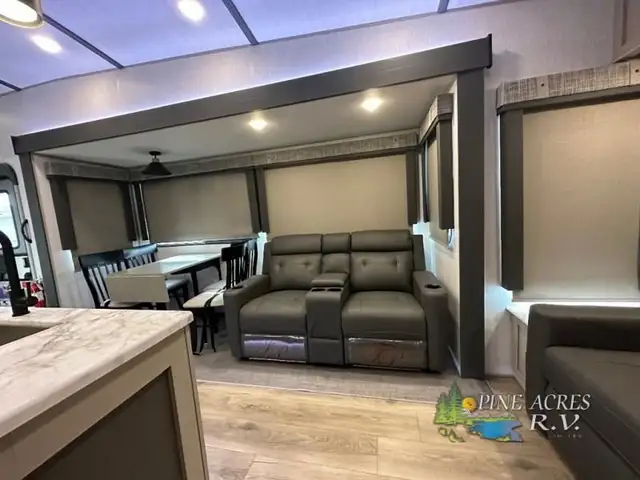 2024 Forest River RV Wildwood Heritage Glen 369BL in Travel Trailers & Campers in Truro - Image 9