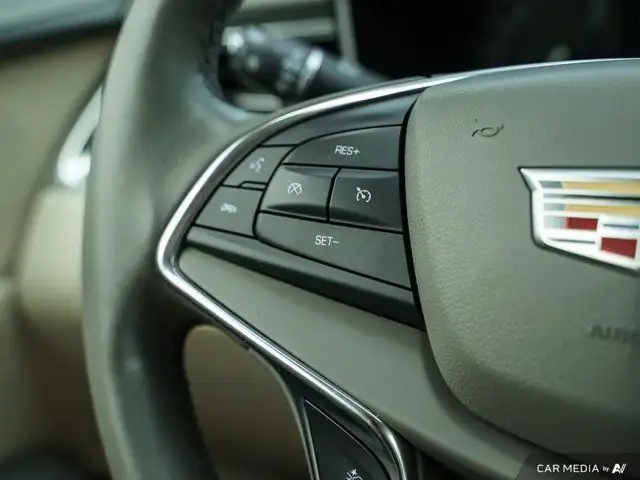 2019 Cadillac XT5 Luxury AWD | AWD | Navigation | Wireless in Cars & Trucks in Windsor Region - Image 22