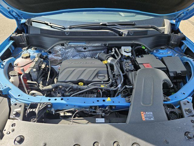 2025 Chevrolet Trax LT Safety Assist Adaptive Cruise in Cars & Trucks in Red Deer - Image 4