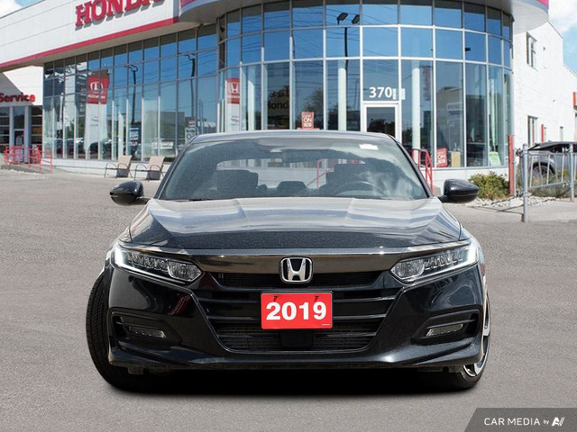 2019 Honda Accord Sedan SPORT CVT in Cars & Trucks in Mississauga / Peel Region - Image 2