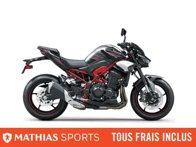 Concessionnaire des véhicules neufs et d'occasion. Sportive KAWASAKI Z900 2025 La Z900 super dénudée...