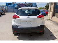 LOW KMS, GREAT COMMUTER VEHICLE! - Heated Seats - Backup Camera - Bluetooth - Push Button Start - Ap... (image 7)