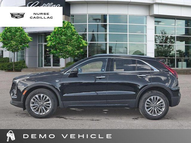 2025 Cadillac XT4 AWD Premium Luxury in Cars & Trucks in Oshawa / Durham Region - Image 2