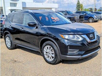 2020 Nissan Rogue S - INTELLIGENT AWD w/HEATED SEATS & WHEEL in Cars & Trucks in Edmonton