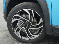 Turn heads and conquer the road in this stunning 2025 Chevrolet Trailblazer RS, boasting a powerful... (image 5)