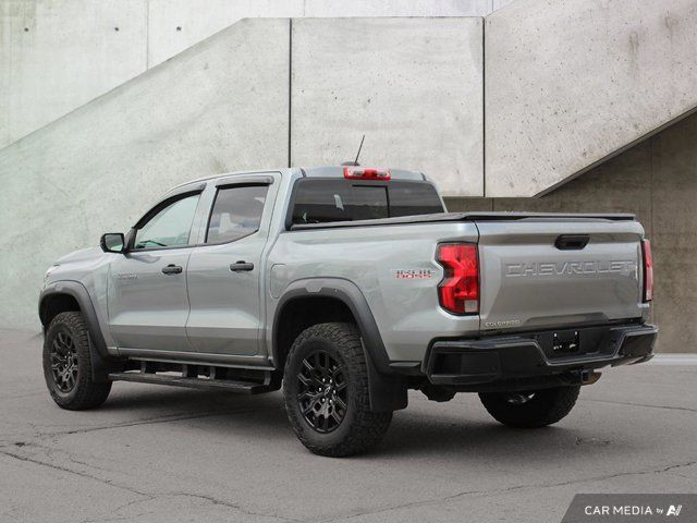 2023 Chevrolet Colorado 4WD Trail Boss | ADVANCED TRAILER PKG in Cars & Trucks in Hamilton - Image 3