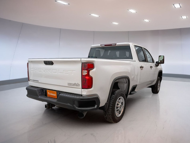 Chevrolet Silverado 2500 WT CREW 4X4 V8 DIESEL *GR REMORQ* CARPL dans Autos et camions  à Laurentides - Image 4