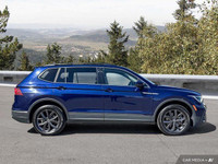Experience the versatility and safety of the 2024 Volkswagen Tiguan Comfortline, boasting 40712km an... (image 6)