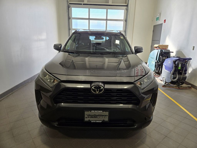  2019 Toyota RAV4 AWD LE in Cars & Trucks in Winnipeg - Image 3