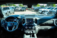 // ACCIDENT FREE!! // // SINGLE OWNER! // - Ultimate - Rear camera mirror - Heads up display - Power... (image 9)