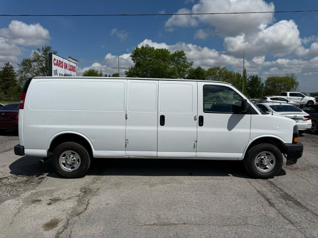2021 Chevrolet Express Cargo Van 2500 4.3L CERTIFIED in Cars & Trucks in London - Image 2
