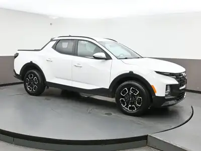 See Dealer Website for Details. 2023 Hyundai Santa Cruz Preferred AWD Apple Carplay, Climate control...