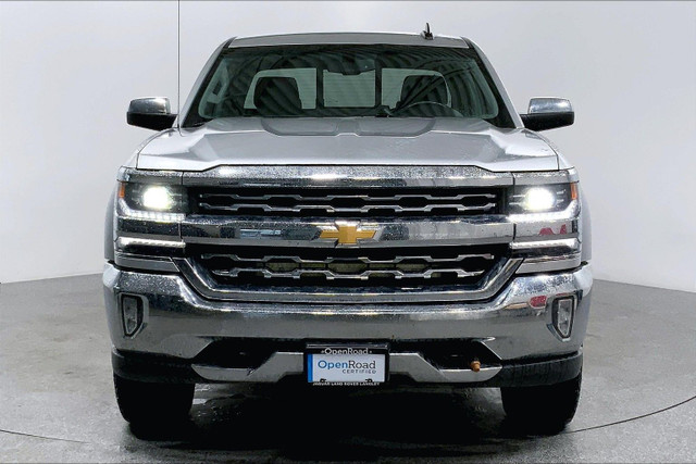 2017 Chevrolet Silverado 1500 Crew 4x4 LTZ / Short Box in Cars & Trucks in Delta/Surrey/Langley - Image 2