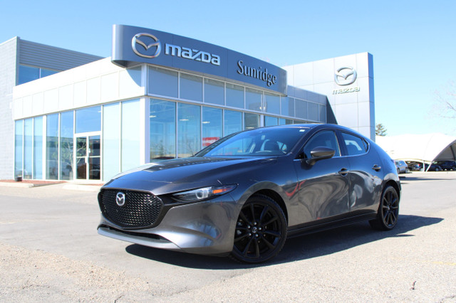 2020 Mazda Mazda3 Sport GT Auto FWD w/ APPLE CARPLAY in Cars & Trucks in Calgary