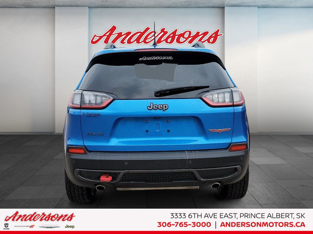 2019 Jeep Cherokee Trailhawk in Cars & Trucks in Prince Albert - Image 3