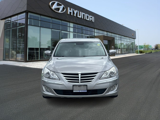 2013 Hyundai Genesis 3.8 Premium Package in Cars & Trucks in Oshawa / Durham Region - Image 2
