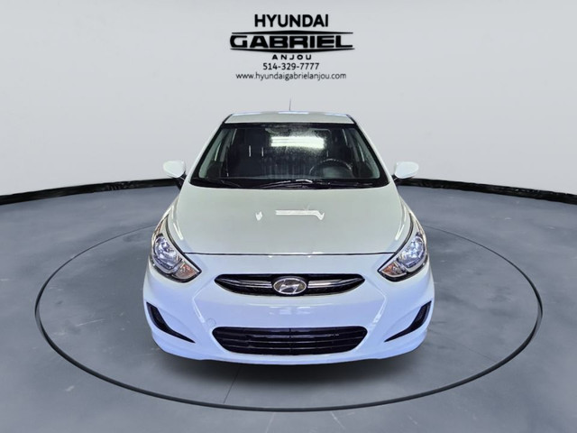 2016 Hyundai Accent LE / SE 5-Door 6A in Cars & Trucks in City of Montréal - Image 2