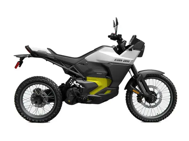 2025 Can-Am Origin White in Street, Cruisers & Choppers in Calgary - Image 2