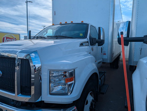 2022 Ford F 750 REG CAB