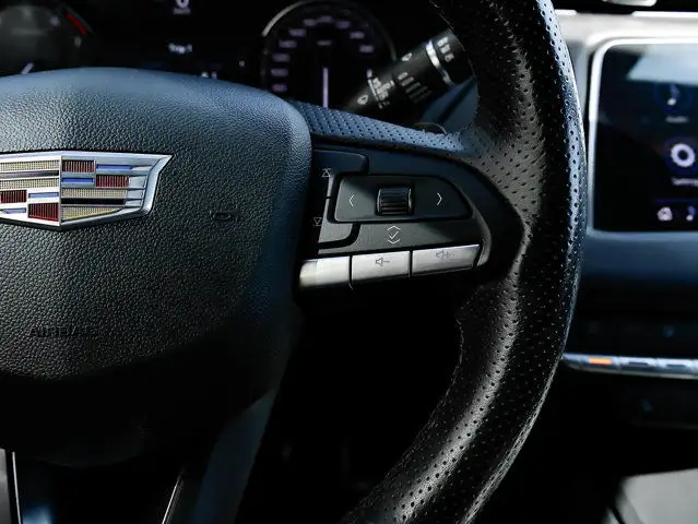 2022 Cadillac XT4 AWD Sport 2.0L in Cars & Trucks in Strathcona County - Image 24