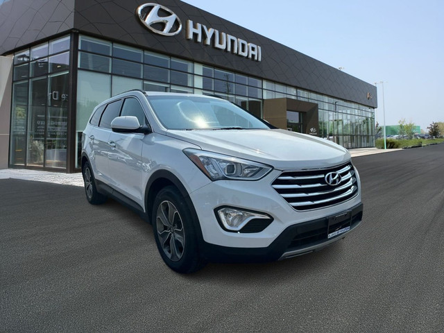 2016 Hyundai Santa Fe XL Base in Cars & Trucks in Oshawa / Durham Region - Image 3