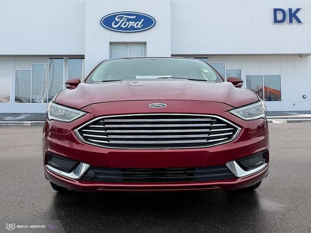 2018 Ford Fusion SE AWD 202A w/Leather, Moonroof, Nav in Cars & Trucks in Edmonton - Image 2