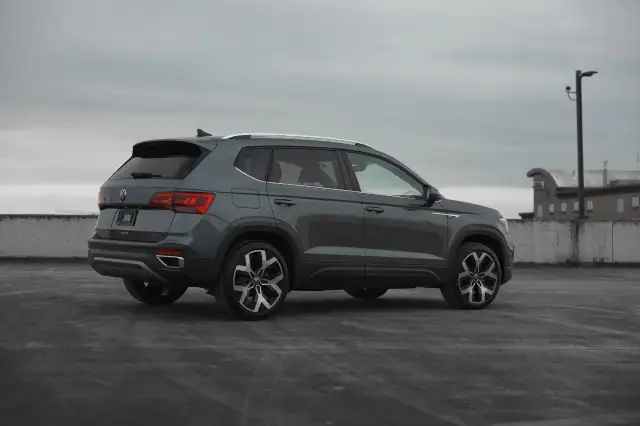 2023 Volkswagen Taos in Cars & Trucks in Delta/Surrey/Langley - Image 28