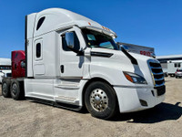  2021 Freightliner Cascadia MINT UNIT....READY TO GO...FINANCING