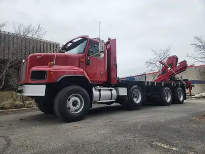 Hiab 166 B-3CIXs knuckle crane(2009), Hiab Kinshofer, 20.5ft steel deck,JBoxs Aluminum Storage Compa...