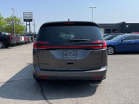 1 OWNER | ACCIDENT FREE | HEATED/COOLED SEATS | HEATED STEERING WHEEL | AUTO HIGH BEAMS | ADAPTIVE C... (image 2)