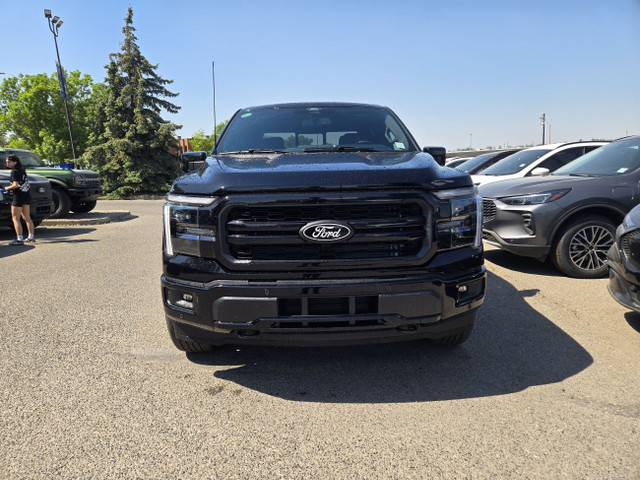 2025 Ford F-150 LARIAT | BLACK APP PKG | MOBILE OFF PKG | TOW PK in Cars & Trucks in Calgary - Image 3