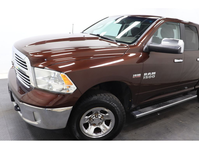 2014 Ram 1500 1500, 5.7L V8, QUAD CAB, CAMERA, BLUETOOTH in Cars & Trucks in Longueuil / South Shore - Image 3