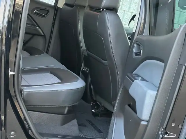 2020 Chevrolet Colorado 4WD Z71 Z71|CREW CAB|REAR WINDOW in Cars & Trucks in City of Toronto - Image 19