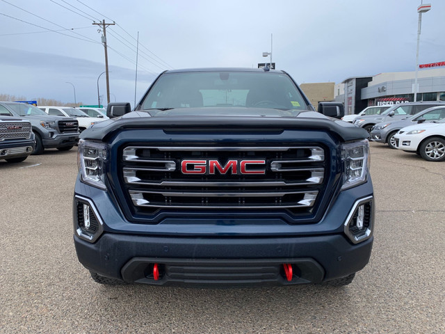 2019 GMC Sierra 1500 AT4 WIRELESS CHARGING| HEATED AND VENTED... in Cars & Trucks in Medicine Hat - Image 2