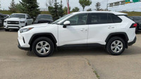 Odometer is 1823 kilometers below market average! This Toyota RAV4 is equipped with: Cloth Seat Trim... (image 9)