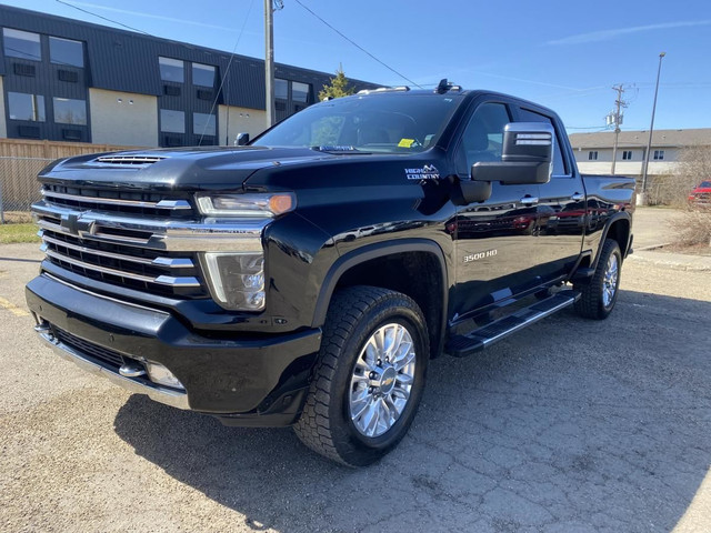 Chevrolet Silverado 3500 High Country 2022 in Cars & Trucks in Grande Prairie