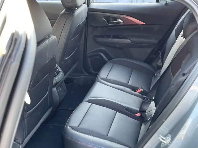 2025 Chevrolet Equinox EV 2RS in Cars & Trucks in City of Montréal - Image 31