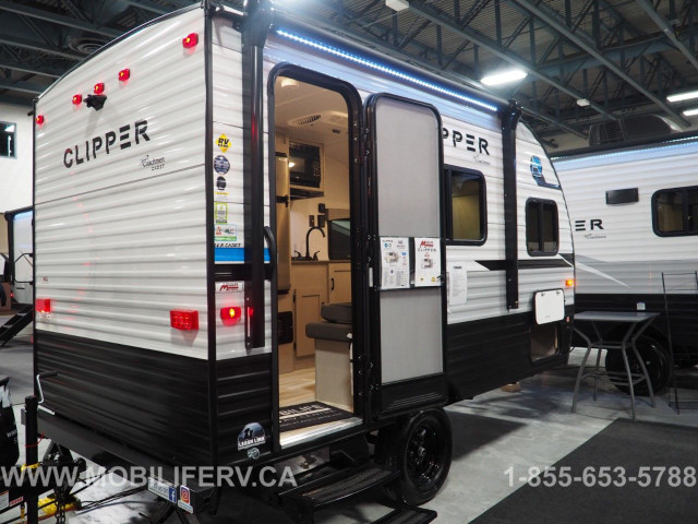 Coachmen Clipper 14CR light weight - SHOW PRICE in Travel Trailers & Campers in Kitchener / Waterloo - Image 2