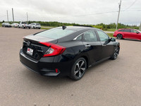 2016 HONDA CIVIC SEDAN TOURING $107 Weekly Tax in 1.5L 4CYL GASOLINE FUEL BACK-UP CAMERA 163.900 KM... (image 5)