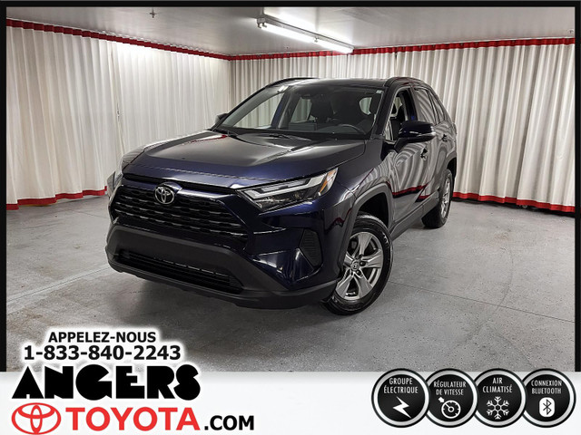 2022 Toyota RAV4 in Cars & Trucks in Saint-Hyacinthe