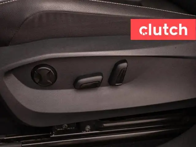 2022 Volkswagen Tiguan Comfortline AWD w/ Apple CarPlay & Androi in Cars & Trucks in City of Toronto - Image 16