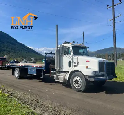 2002 Peterbilt 330 W/ Hiab 2500 Knuckle Boom | 197,431 km | Cummins 6 cylinder 8.3L 240 hp Diesel, 2...
