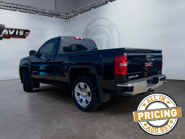 2016 GMC Sierra 1500 in Cars & Trucks in Medicine Hat - Image 3