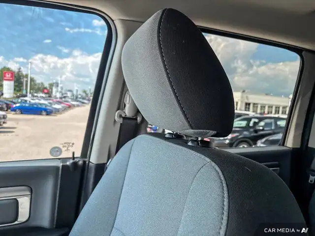 2022 Ram 1500 Classic SLT in Cars & Trucks in Brantford - Image 22