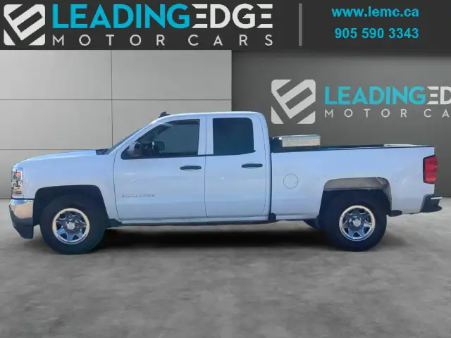 2018 Chevrolet Silverado 1500 WT in Cars & Trucks in Oakville / Halton Region - Image 7