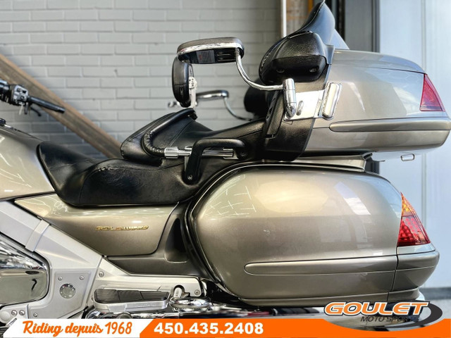 2004 Honda GL1800 GOLDWING in Touring in Laurentides - Image 3